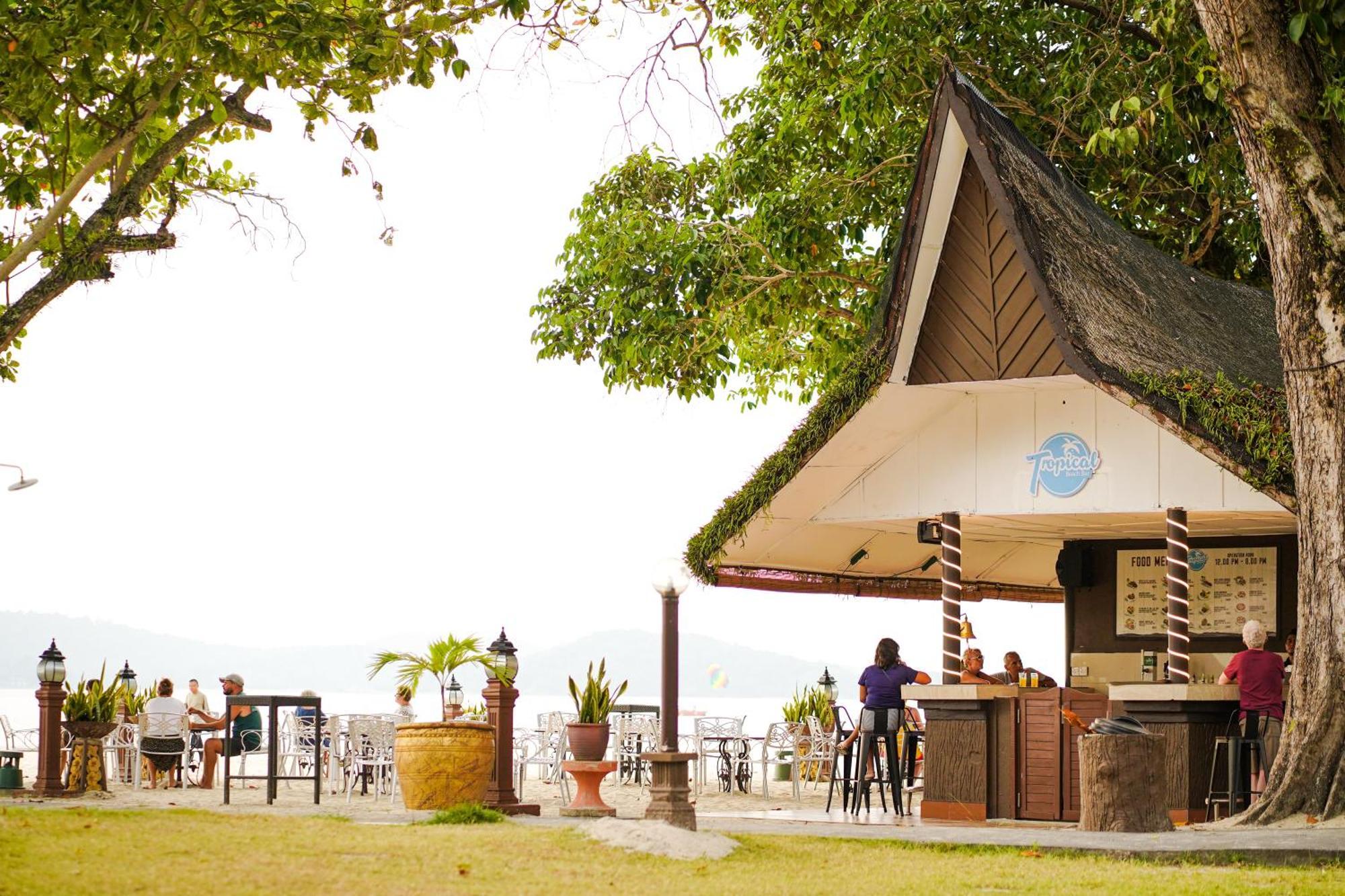 Holiday Villa Resort & Beachclub Langkawi Pantai Cenang  Eksteriør bilde