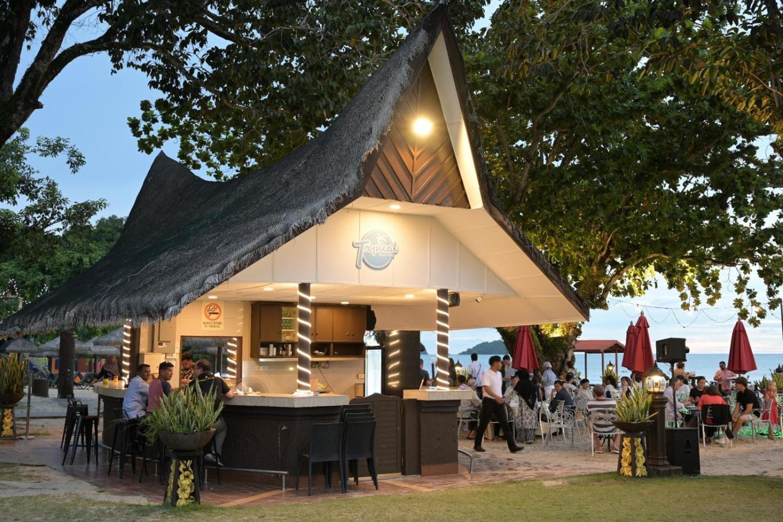 Holiday Villa Resort & Beachclub Langkawi Pantai Cenang  Eksteriør bilde