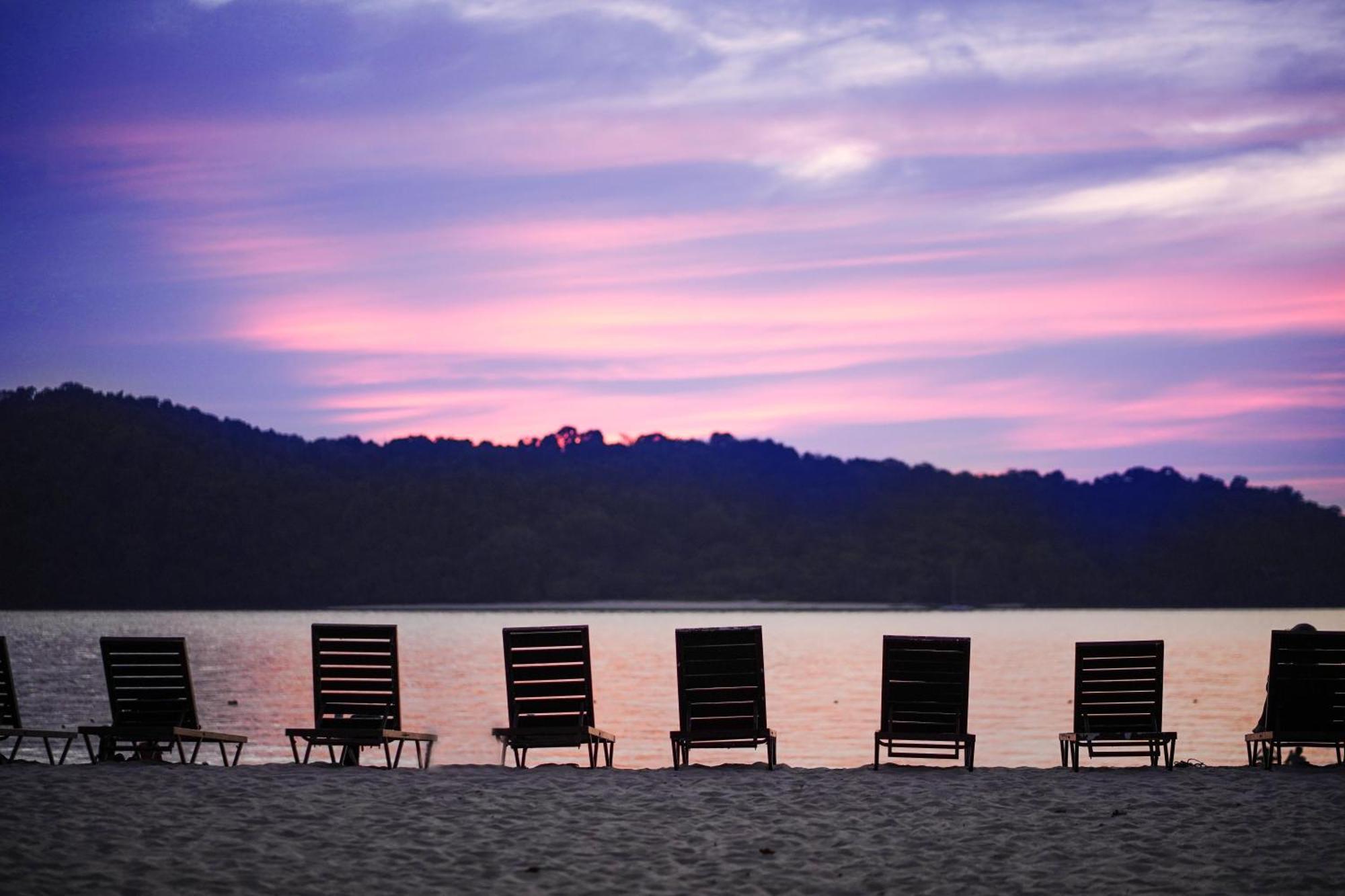 Holiday Villa Resort & Beachclub Langkawi Pantai Cenang  Eksteriør bilde